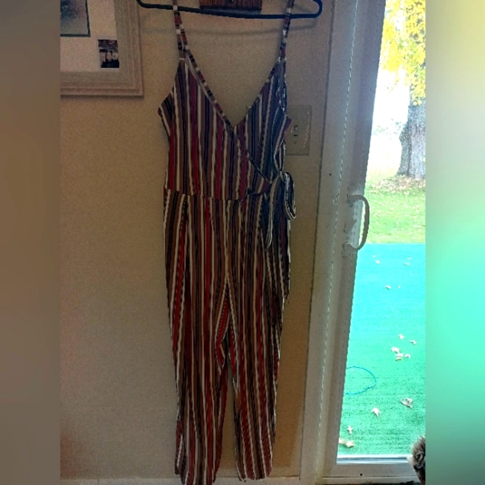 EUC 1 piece jumper/ onesie